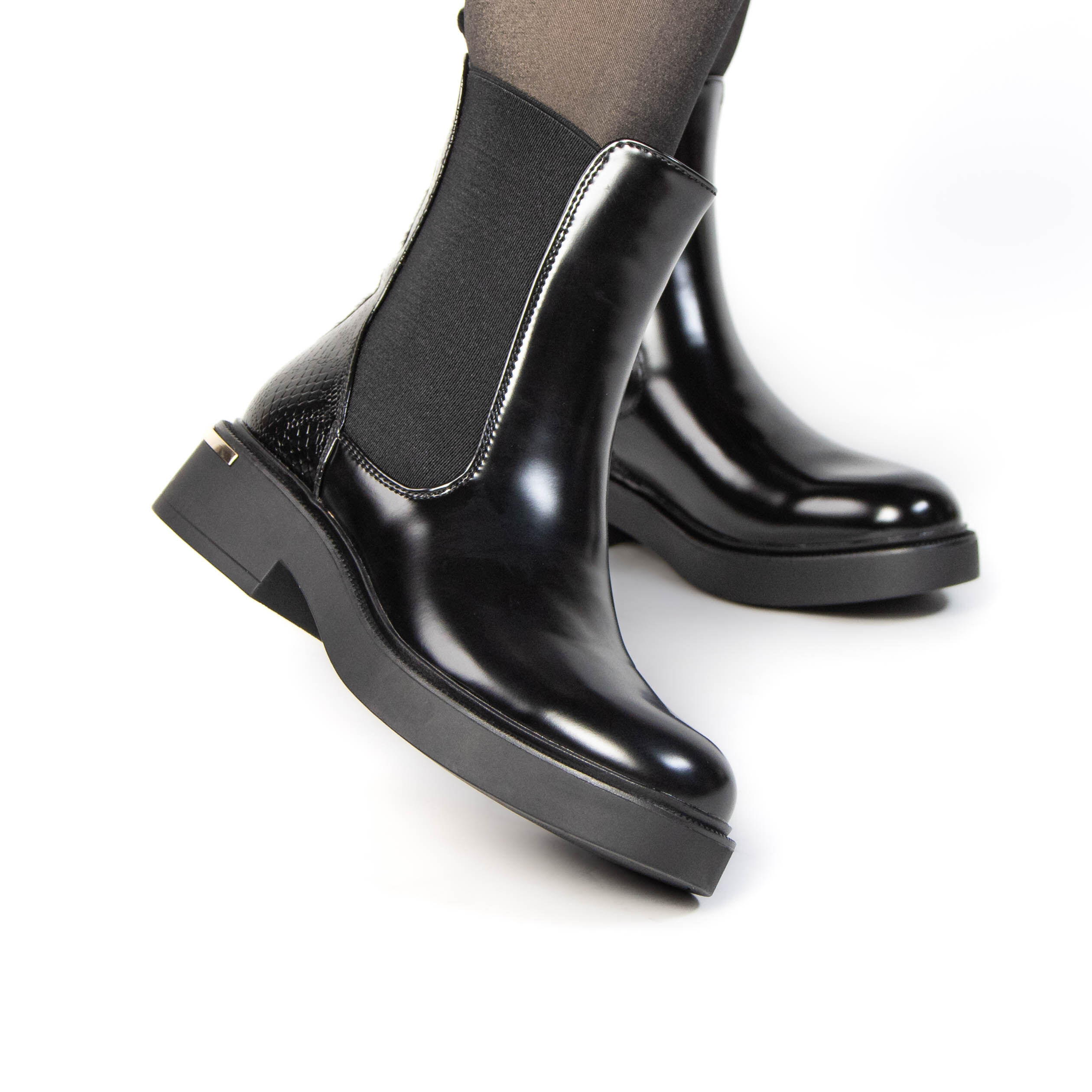 Irena – Bottines À Talon En Noir thumbnail 4