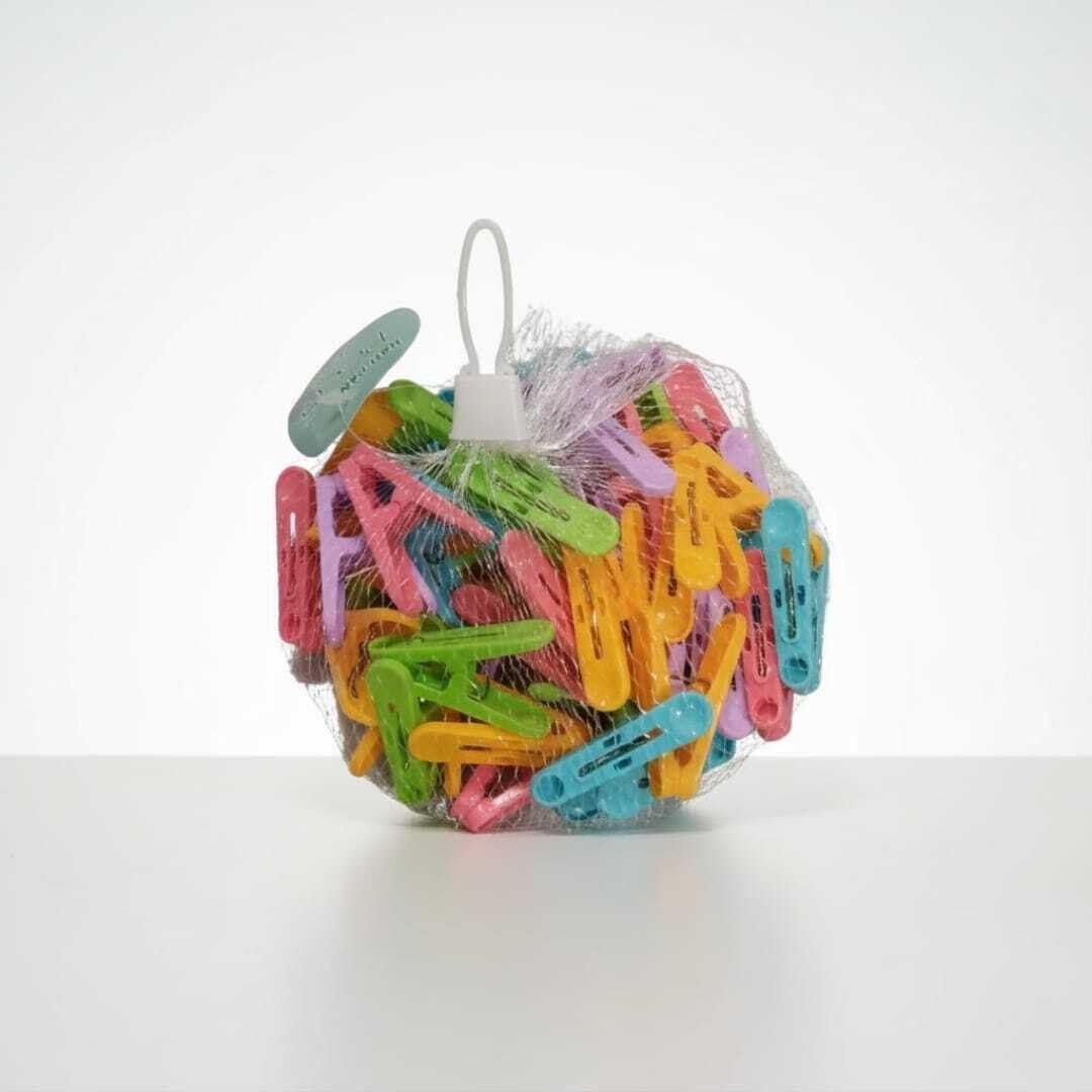 Lot de Pinces à Linge en Plastique Multicolores – Résistantes et Pratiques (50 pièces) Multicoores