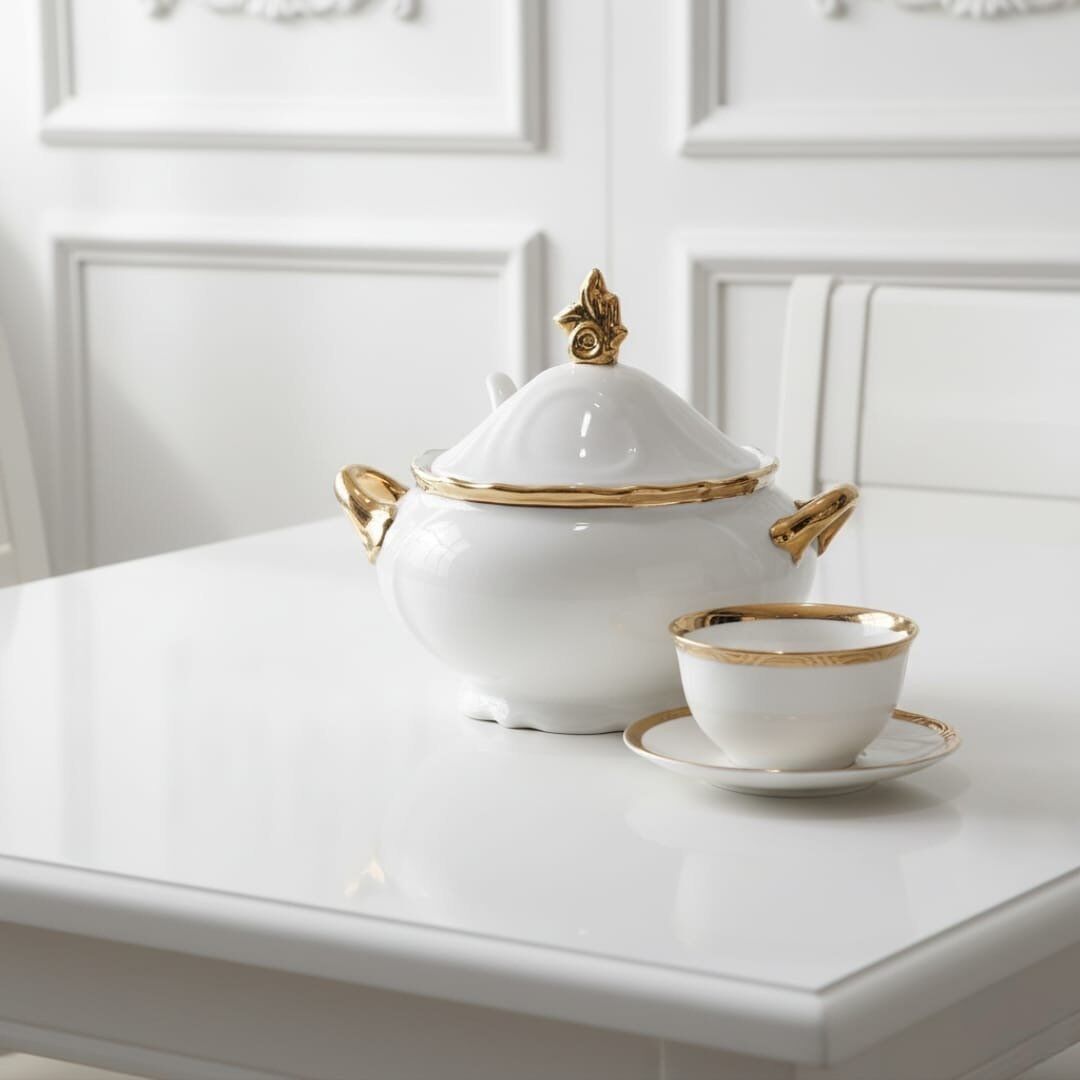 Ensemble 15 Pieces Soupière Royale avec Couvercle et Louche et 6 Bols et 6 Assiettes en Porcelaine Blanche Détails Dores thumbnail 2