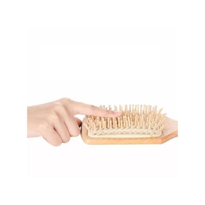 Brosse à Cheveux en Bambou pour des Cheveux Brillants et Soignés  thumbnail 1