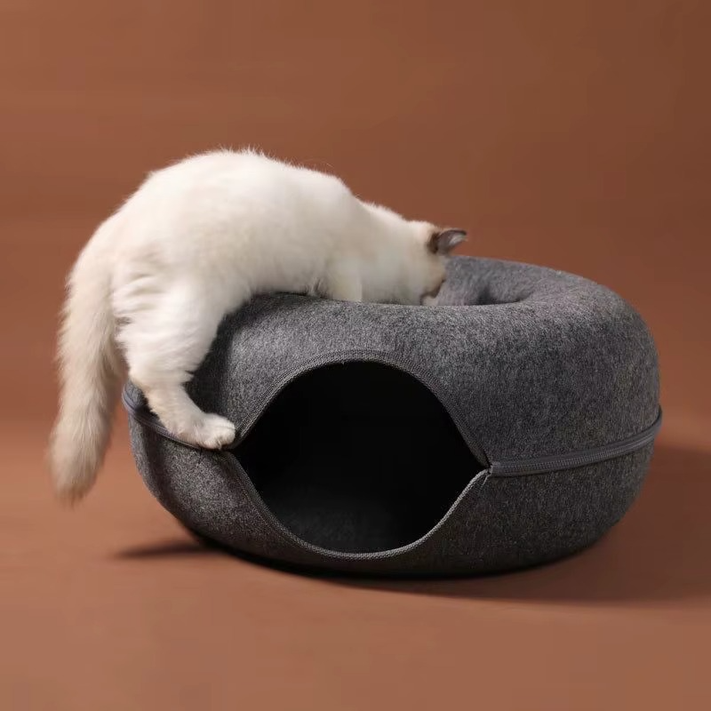 Cat Tunnel Bed – Scratch-Resistant Donut Cave, Collapsible & Washable thumbnail 2