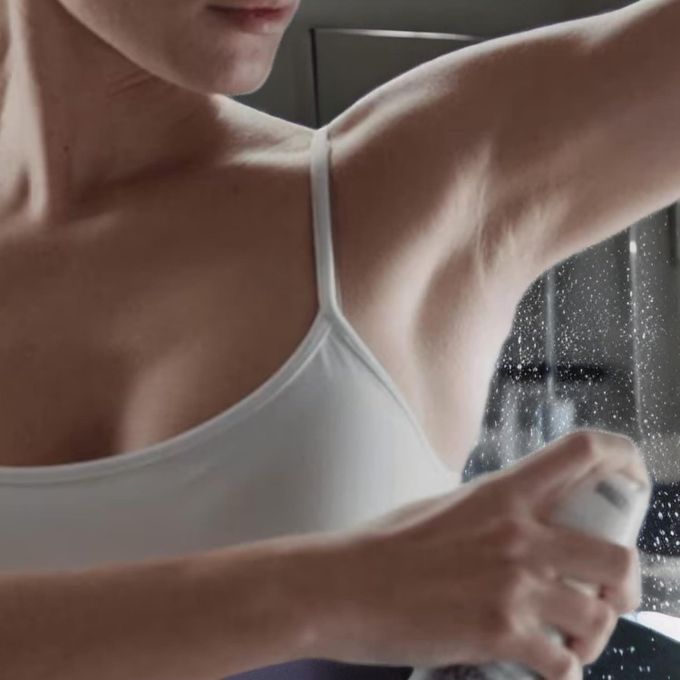 Spray Anti-transpirant Invisible Aqua 48h -paquet de 2 X 200ml thumbnail 3