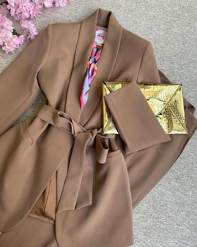 Ensemble Tailleur Importé Ceinturé - Importé De La Turquie