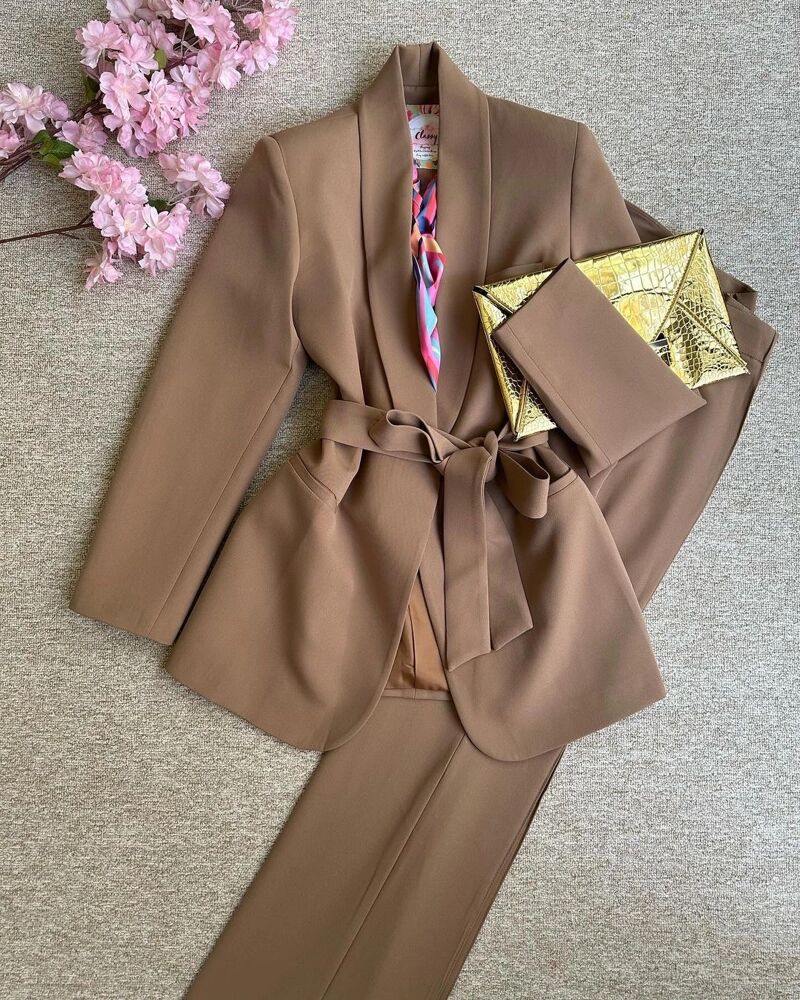 Ensemble Tailleur Importé Ceinturé - Importé De La Turquie