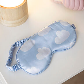 Cloudy Dream Mask