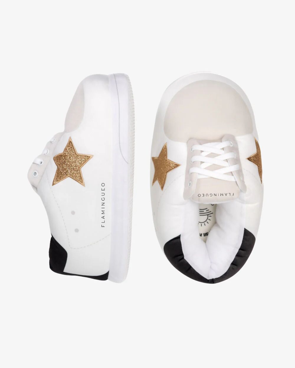Chaussures D'intérieur Géantes À Etoile Dorée