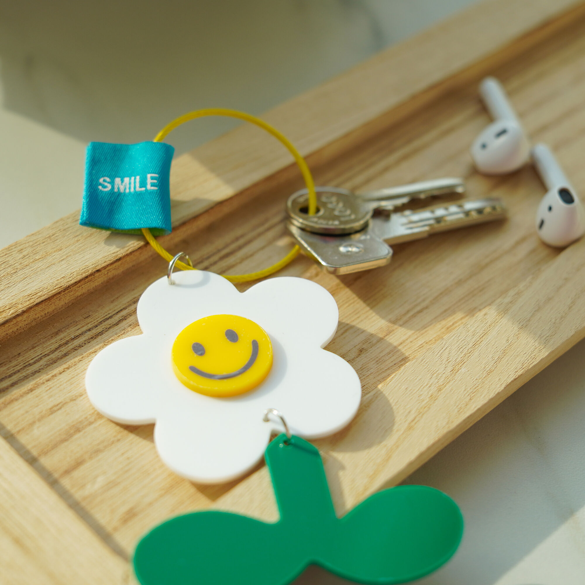 Daisy Keychain