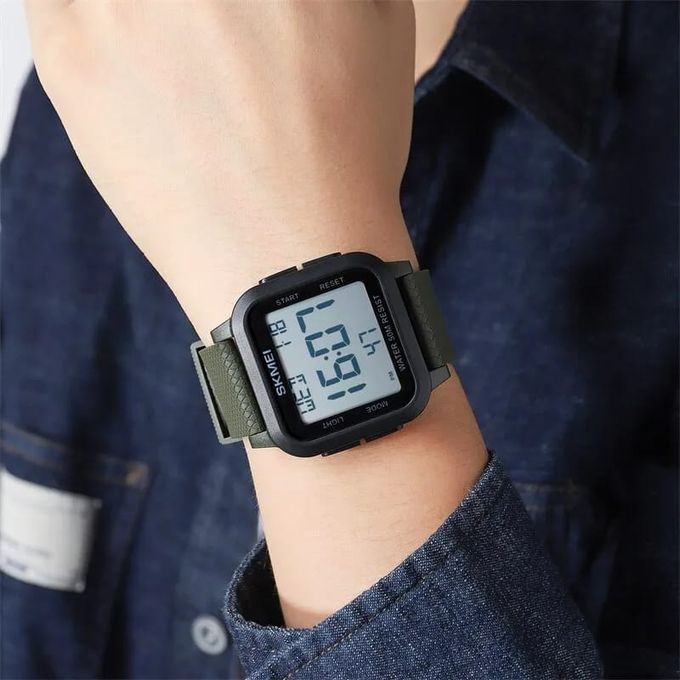 Montre Électronique Réveil Led Lumineux Étanche Sport thumbnail 3