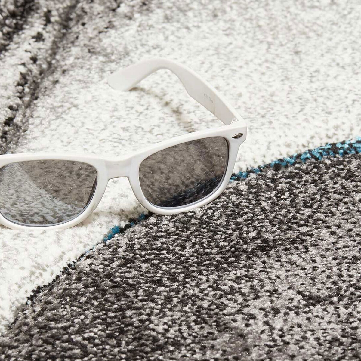 Tapis Madila Noir thumbnail 4