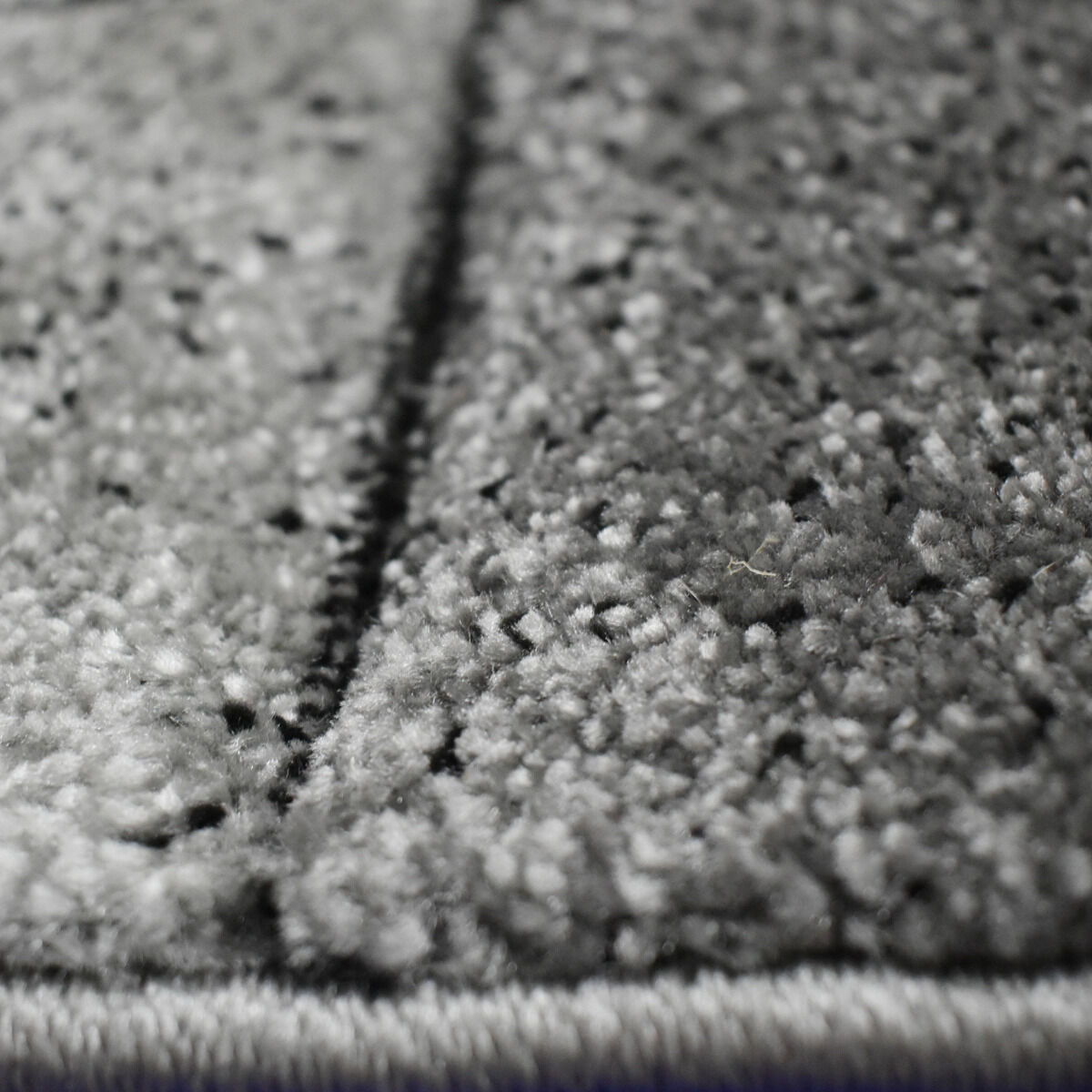 Tapis Brillance Geometrique Gris thumbnail 4