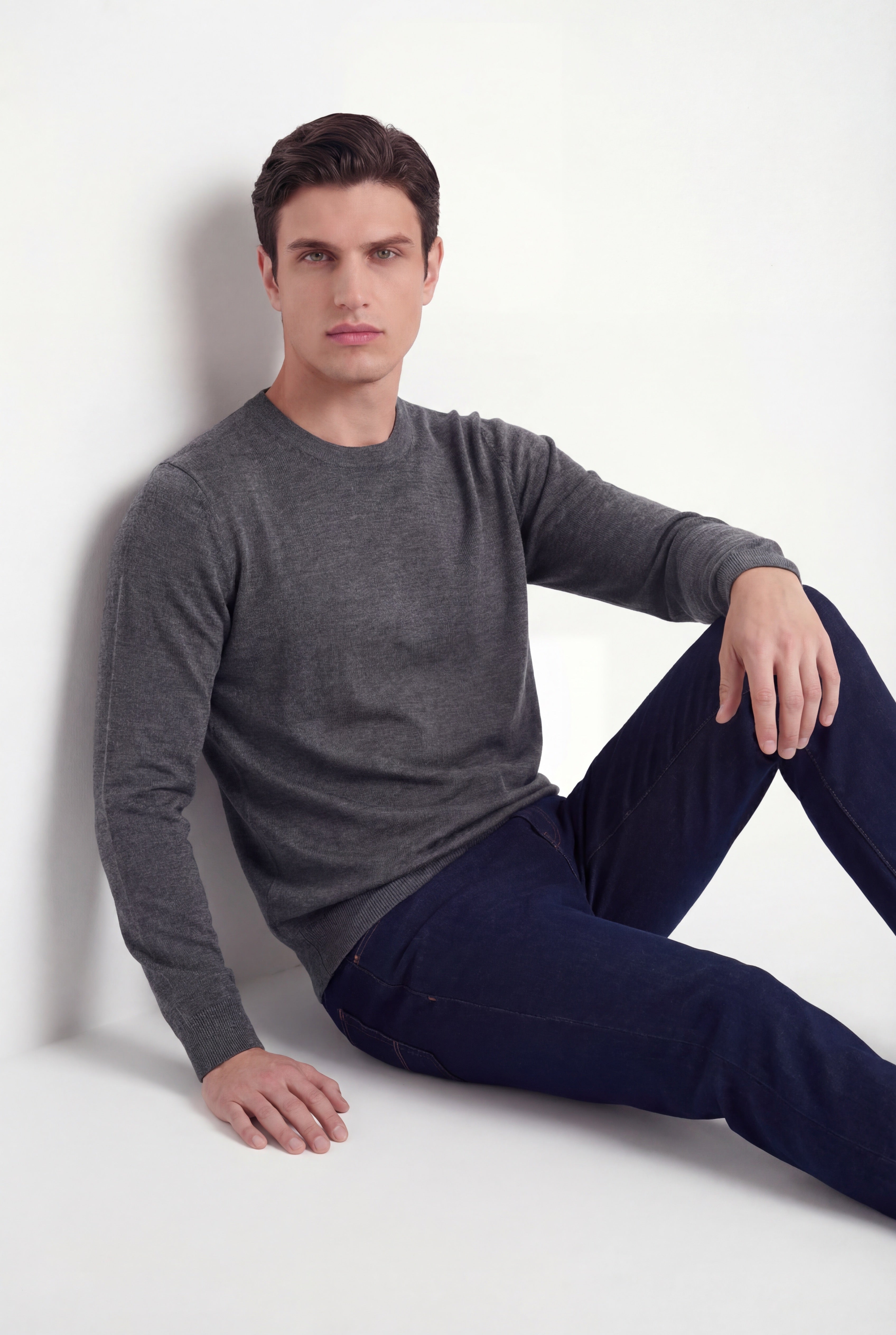 Crew Neck Knit – Charcoal Grey – Wool & Silk Blend thumbnail 3