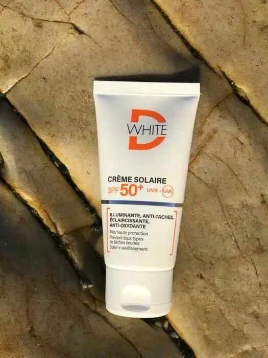 Crème Solaire Teintée Spf50+