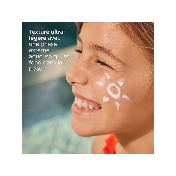 Fotoprotector Fusion Water SPF50