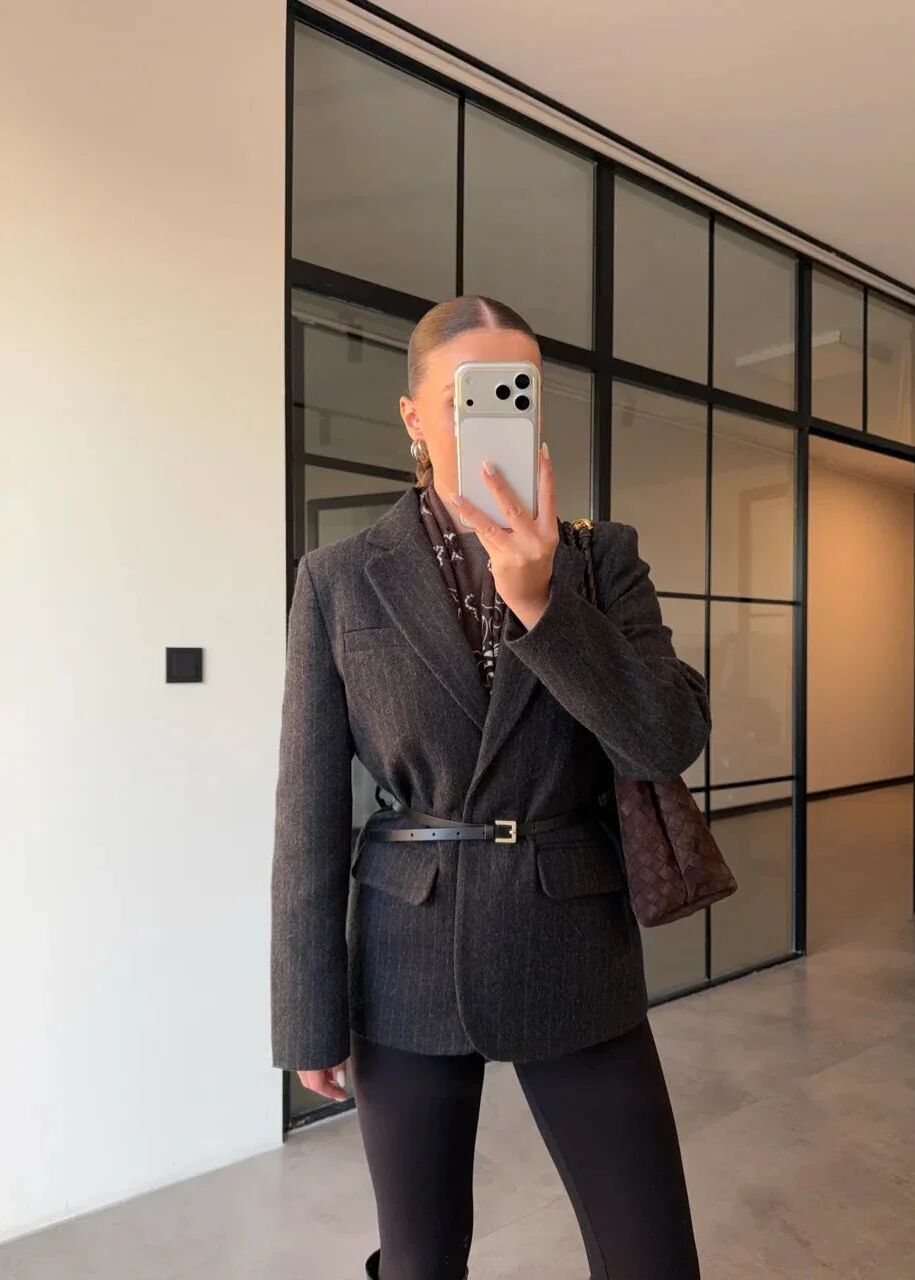 Veste Ceinturée À Fines Rayures thumbnail 3