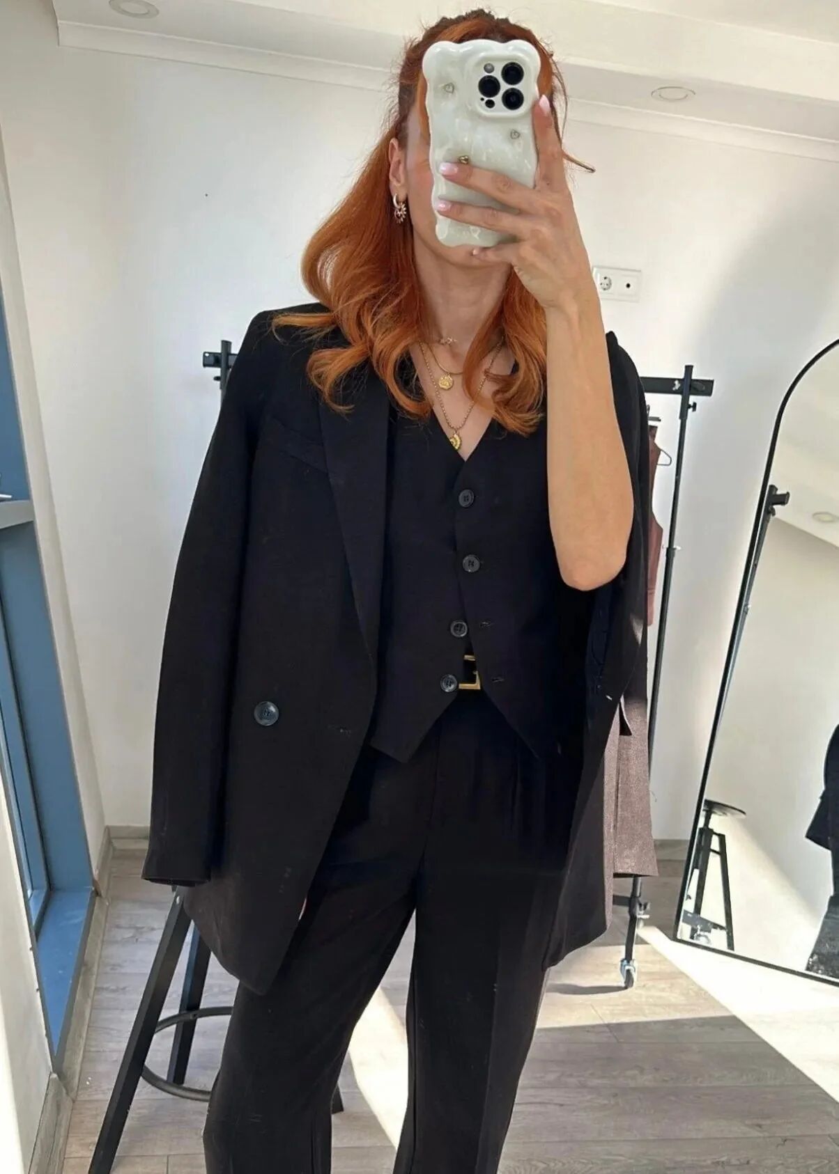 Ensemble Tailleur 3 Pièces thumbnail 3