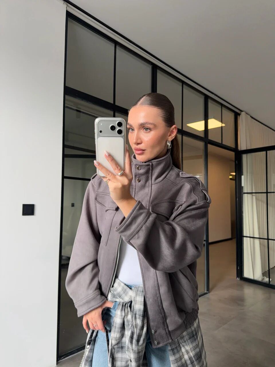 Blouson Bomber En Daim À Col Montant thumbnail 3