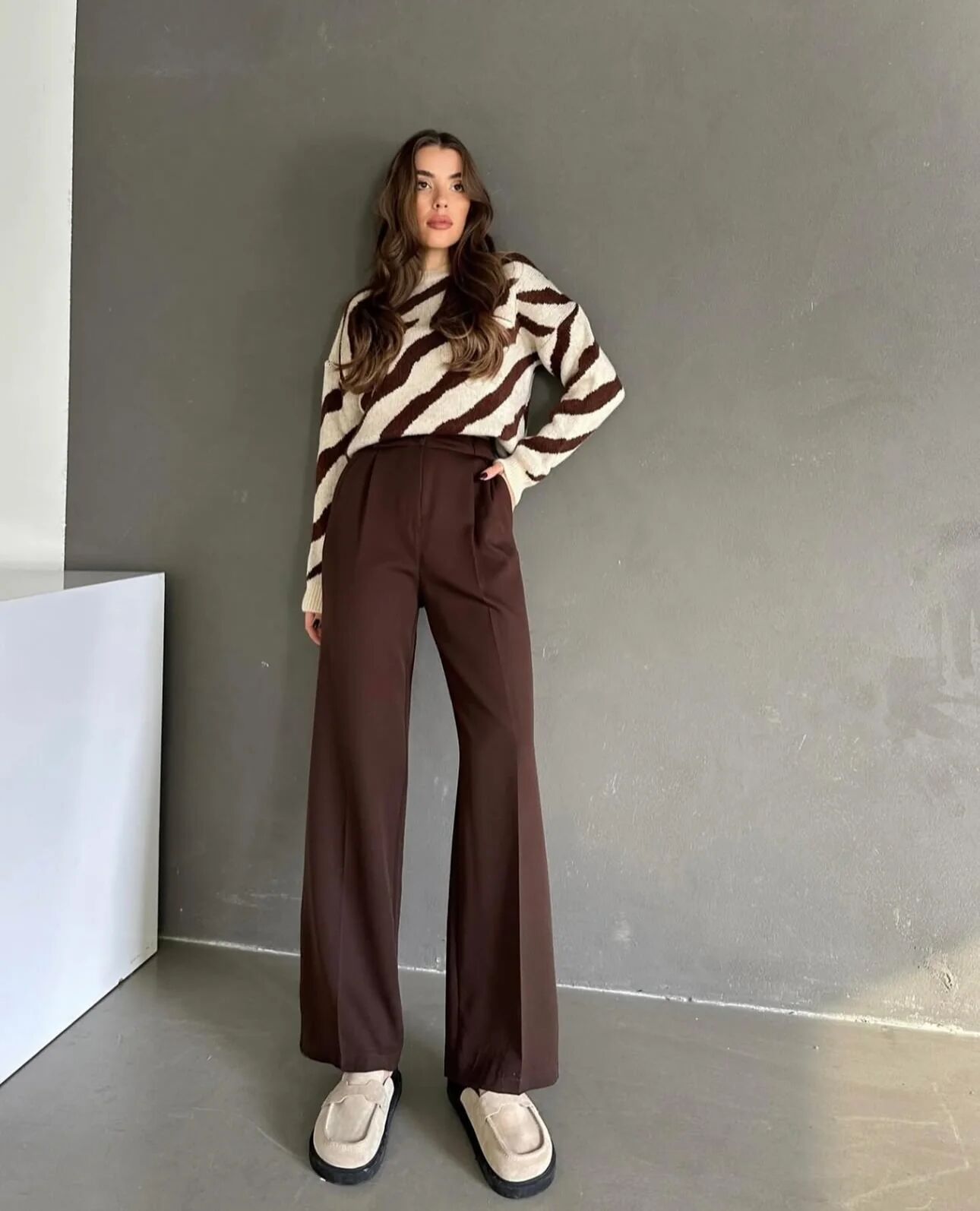 Pantalon Palazzo Taille Haute thumbnail 4