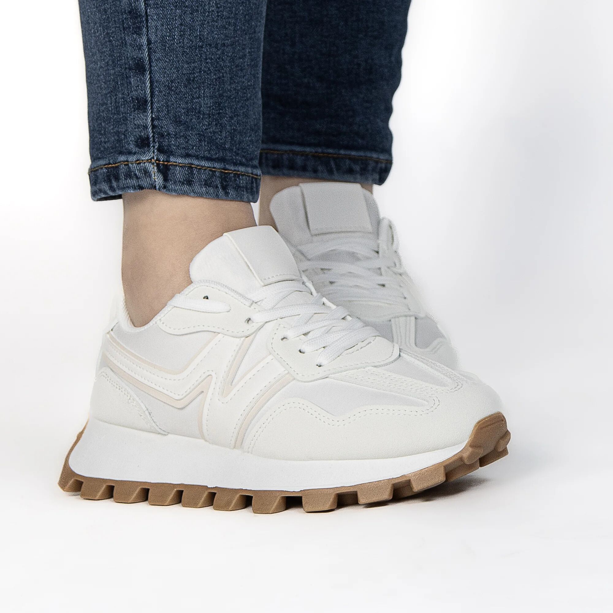 Vanessa – Baskets Femmes En Blanc thumbnail 4