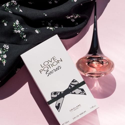 Love Potion Secrets Eau de Parfum pour Femme