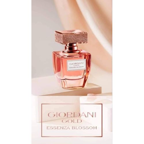 Parfum Giordani Gold Essenza Blossom pour Elle