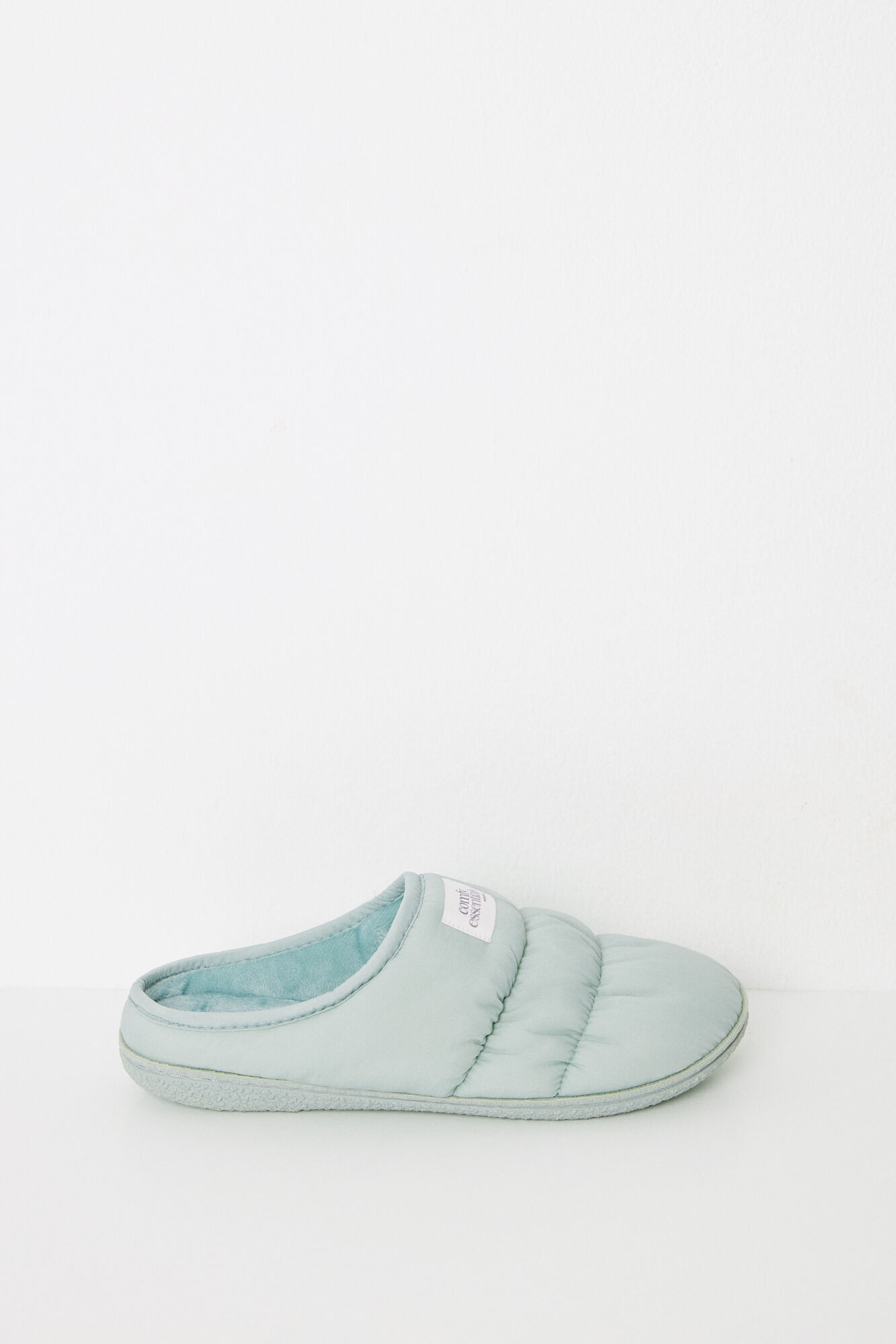 Chaussons verts rembourrés en nylon