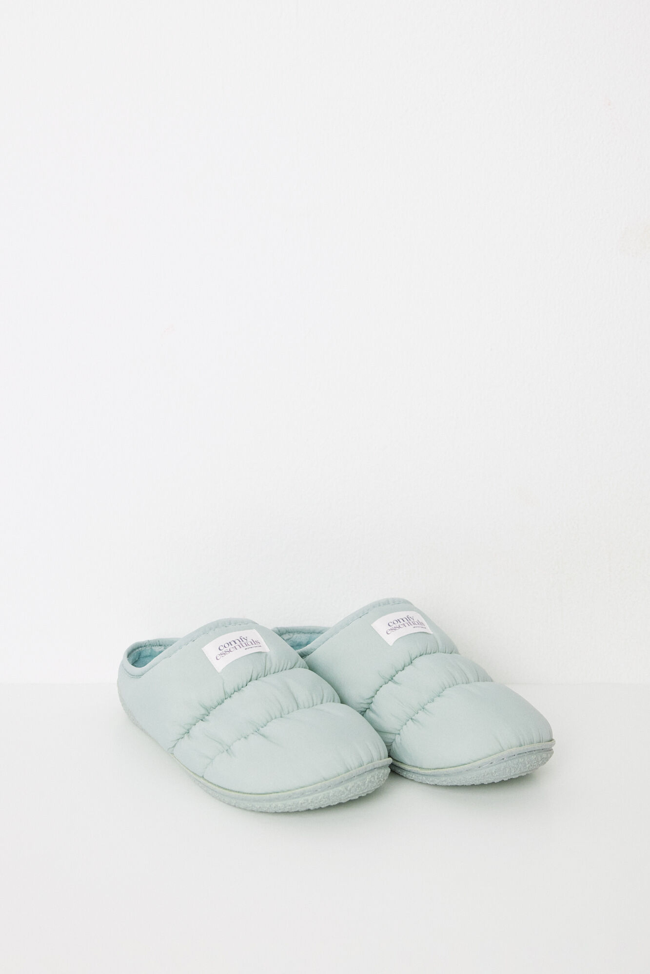 Chaussons verts rembourrés en nylon