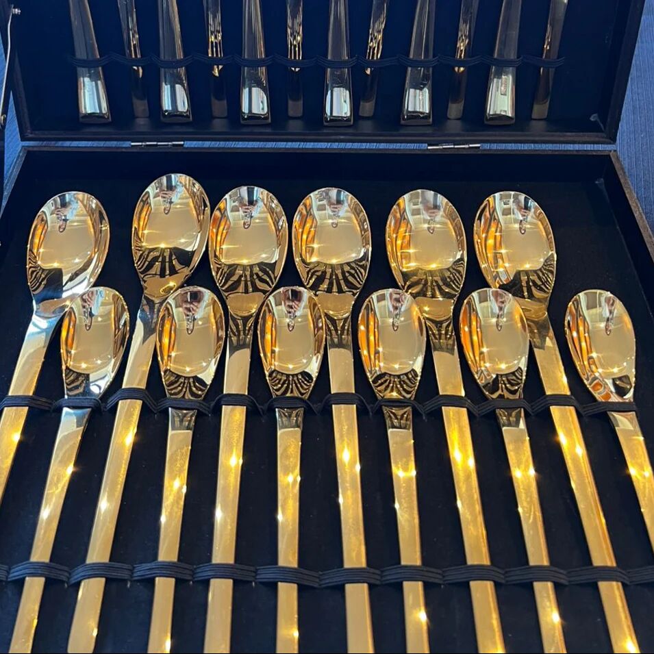 Ménagère 24 pièces – Amsterdam Gold (pour 6 personnes)