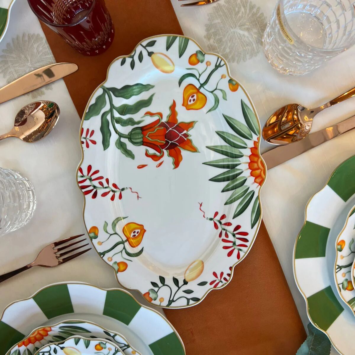 Ensemble de 2 plats rectangulaires – Fleur Lotus thumbnail 4