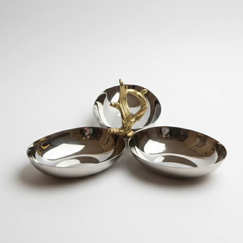 Trois coupelles ovales en inox