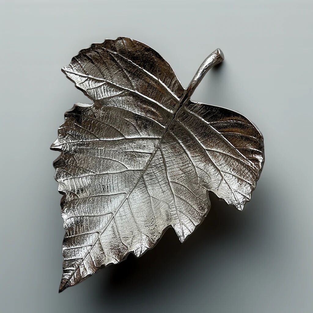 Plat décoratif feuille argentée en forme de feuille