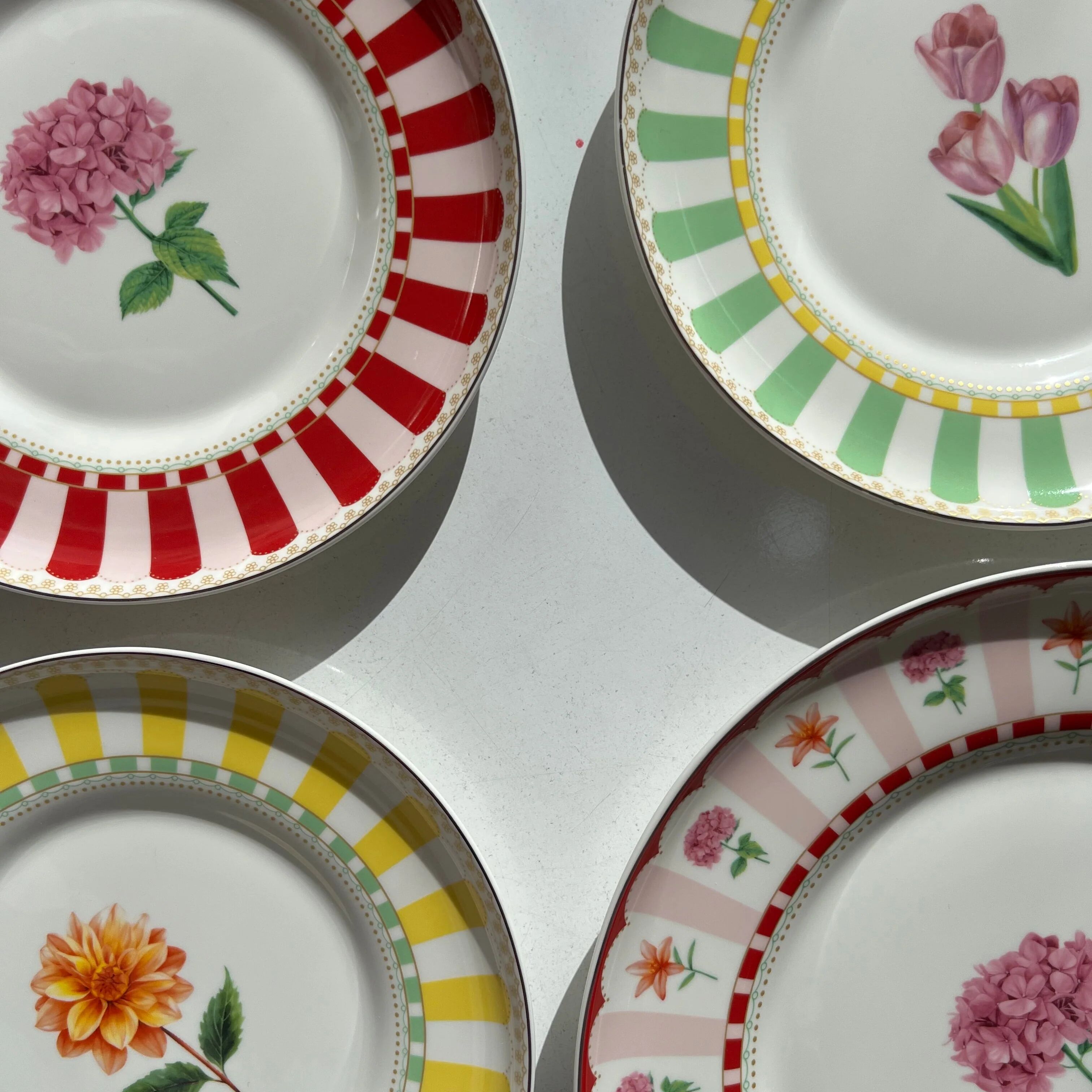 Service à gâteaux 7 pièces – Fleur de Palais thumbnail 4