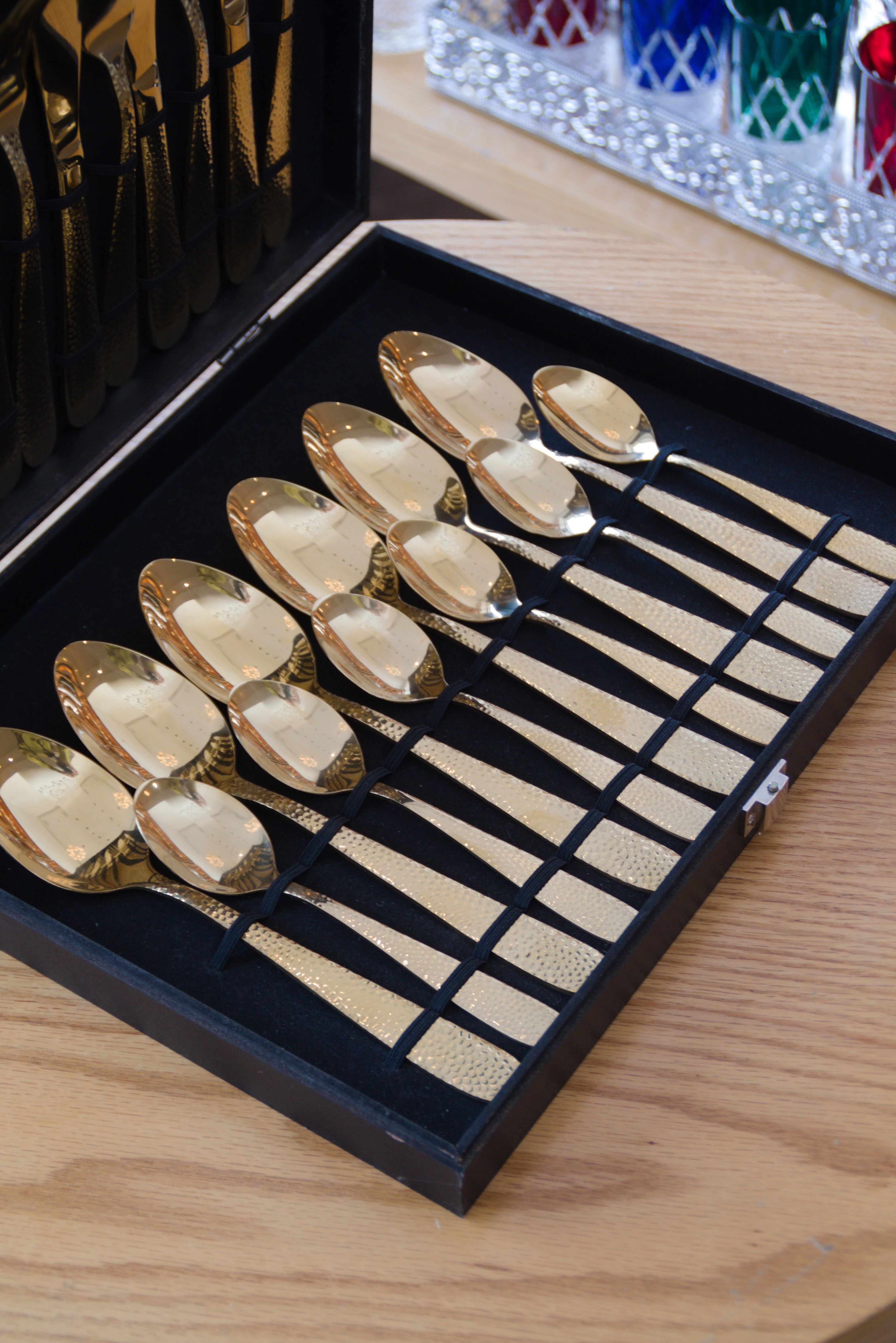 Ménagère 24 pièces DUNE GOLD pour 6 personnes thumbnail 4