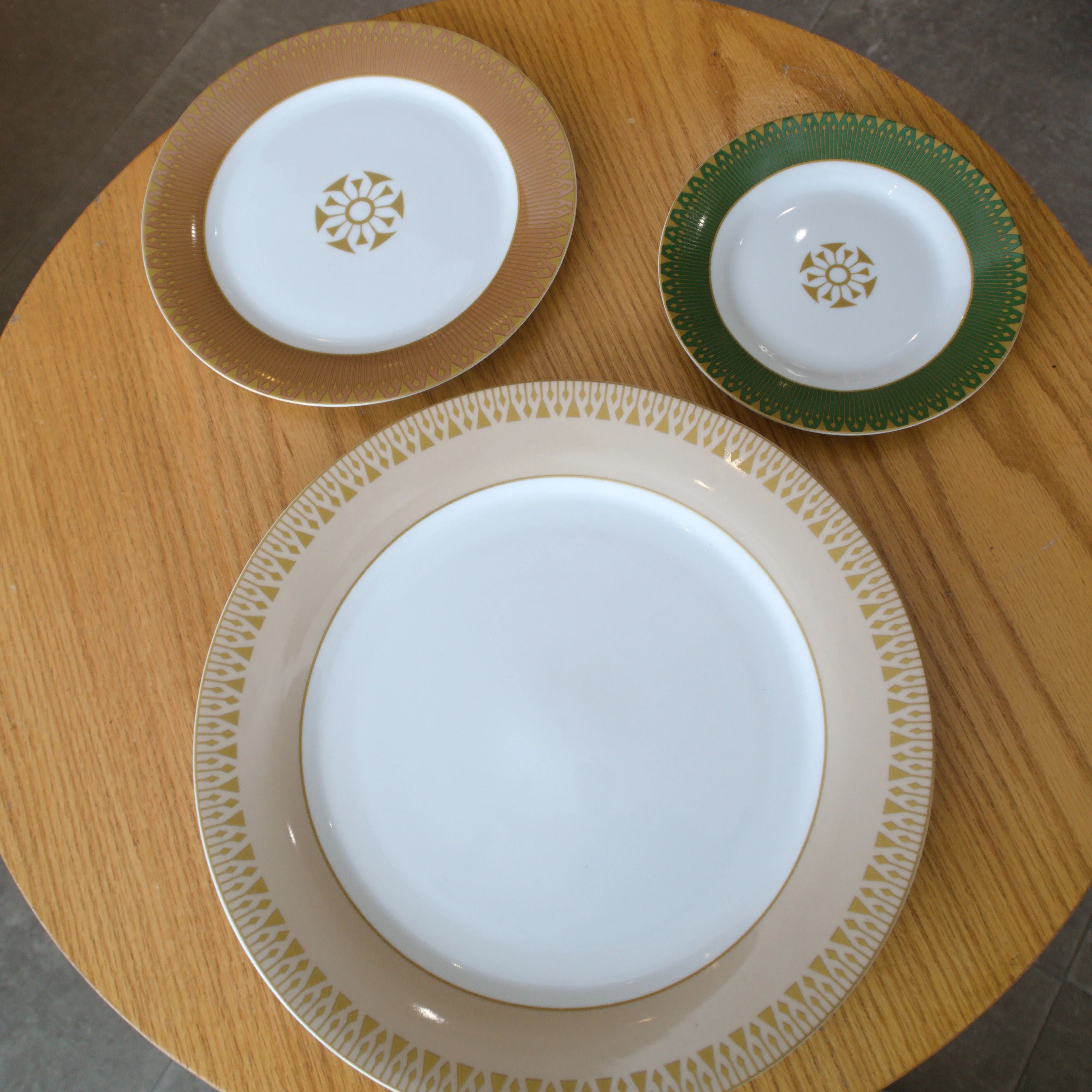 Service 18 Pièces thumbnail 4