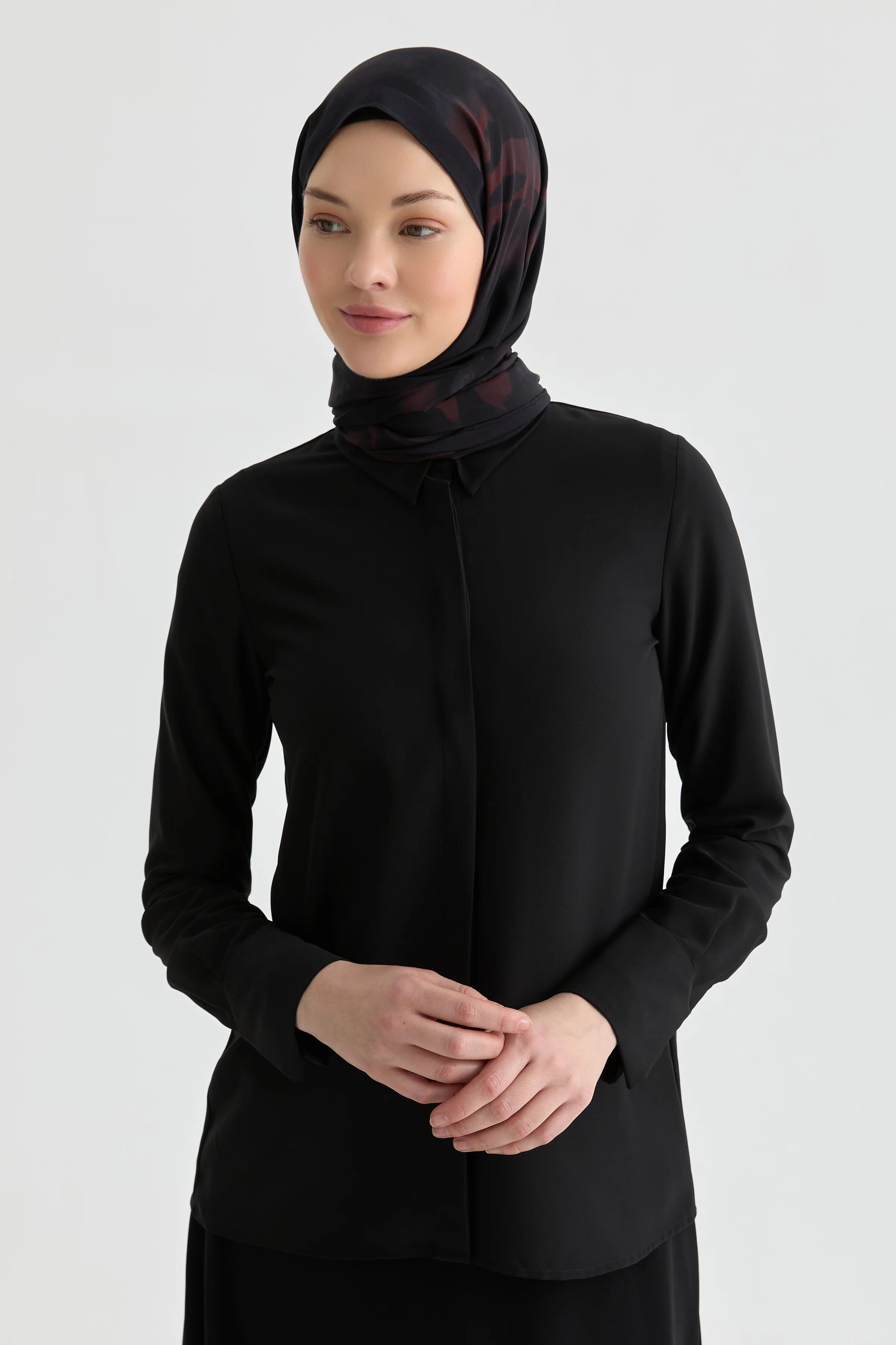 Chemise Basique À Patte De Boutonnage Cachée