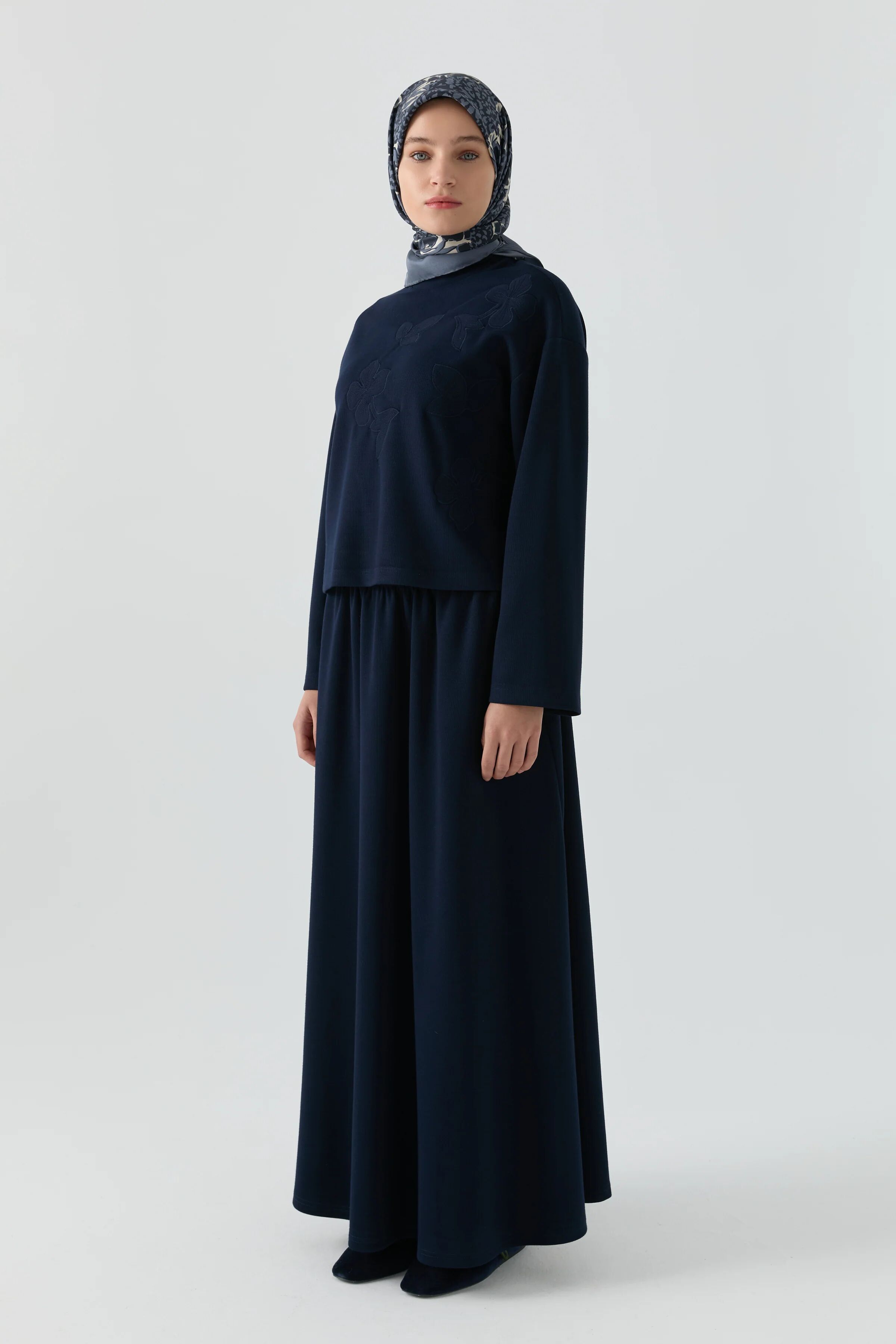 Ensemble Brodé À Motif Floral