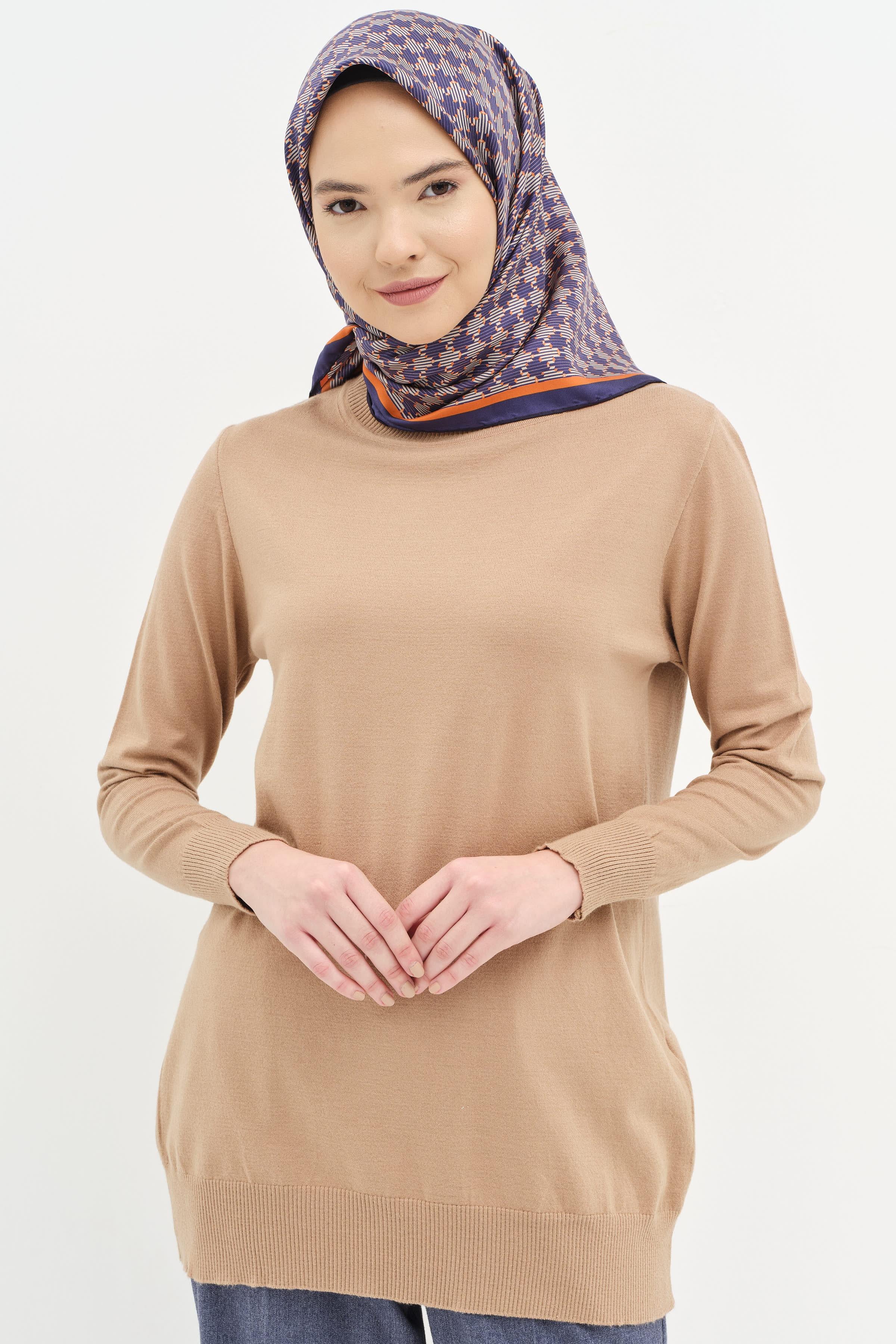 Pull En Tricot Basique À Col Zéro