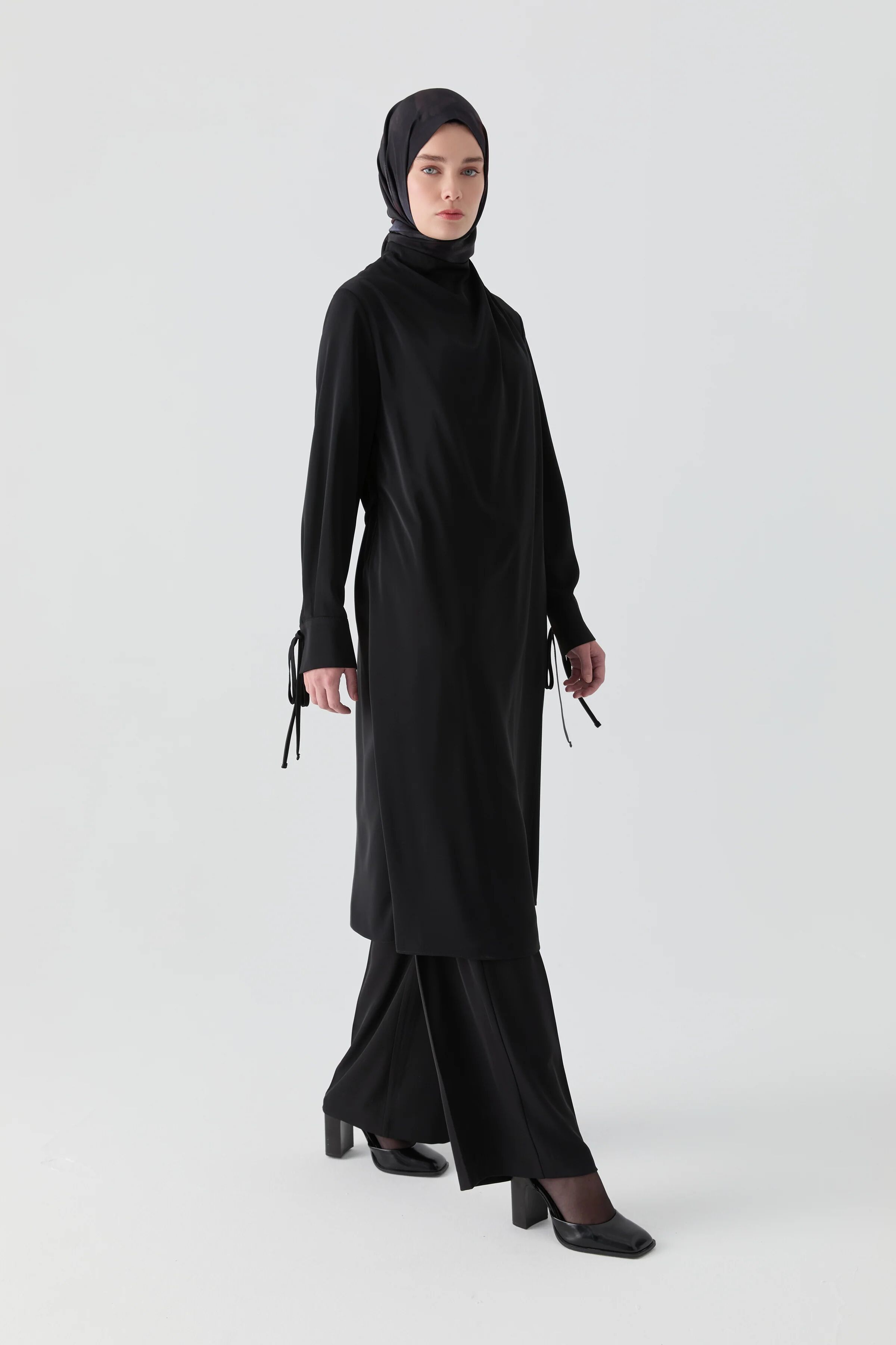 Tunique À Épaules Drapées