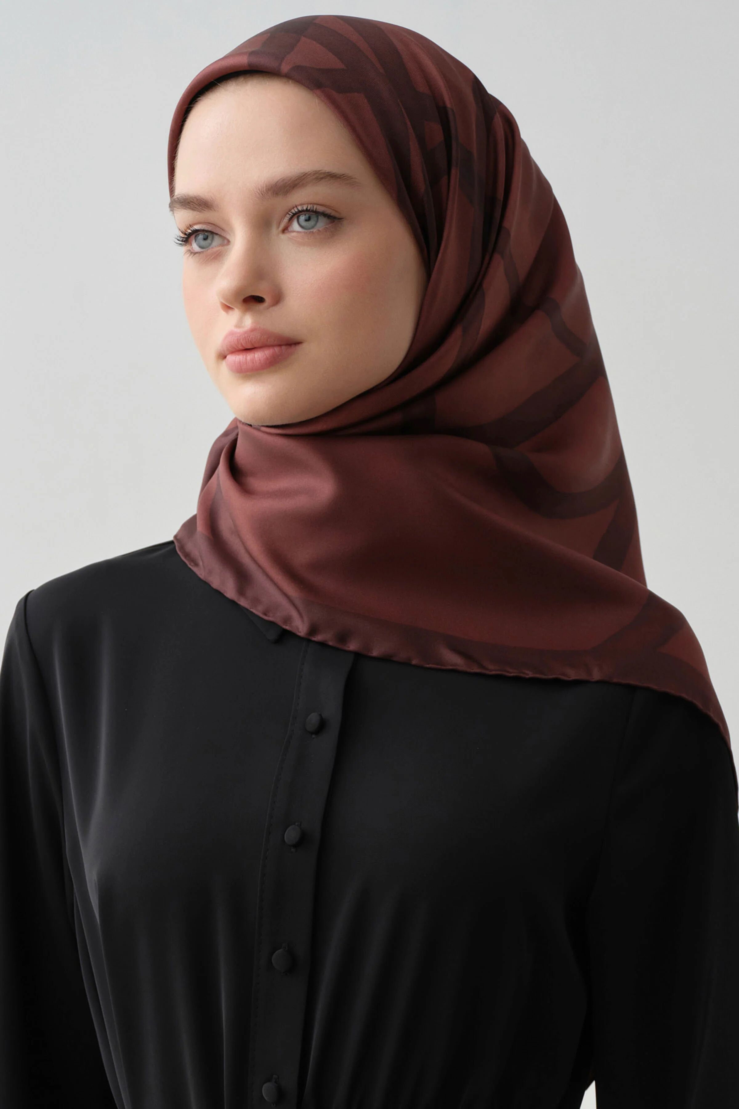 Écharpe En Soie Twill İnhina