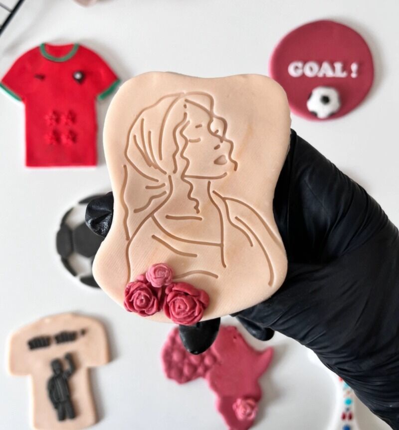 Biscuit femme nord africaine 