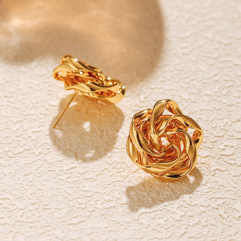 Boucles D’oreilles Élégantes à la Finition Soignée Ogn026