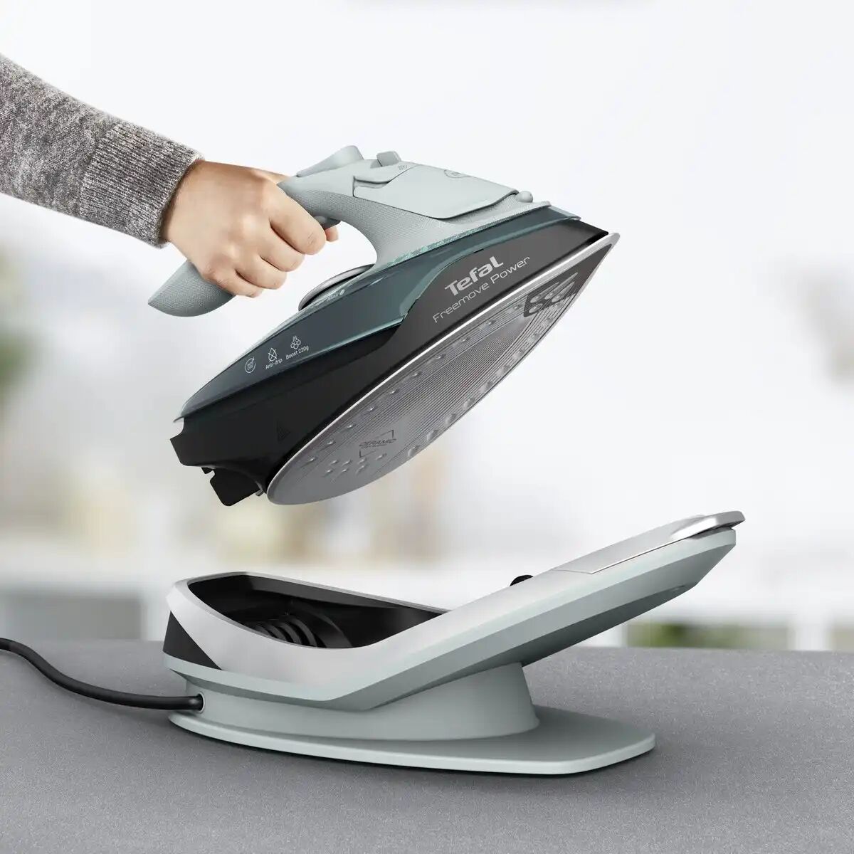 Fer Vapeur Sans Fil Freemove Power Auto Off 2600w thumbnail 4