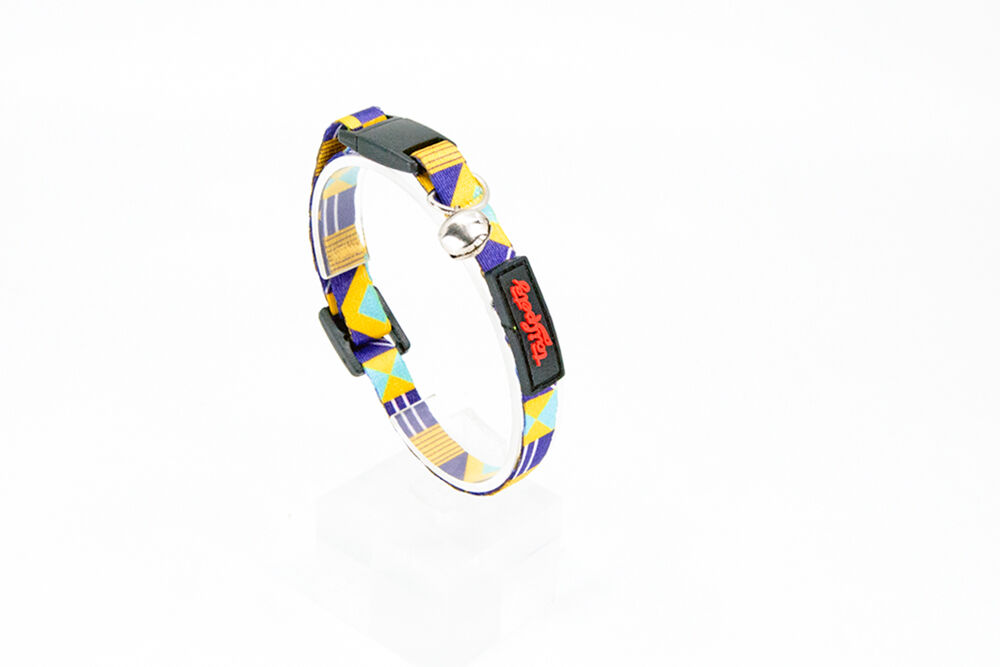 Cat Collar Easy et amp; Safety Lock Flag