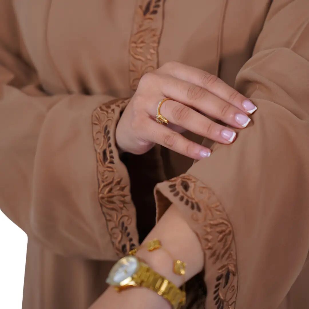 Abaya Femme Moderne thumbnail 4