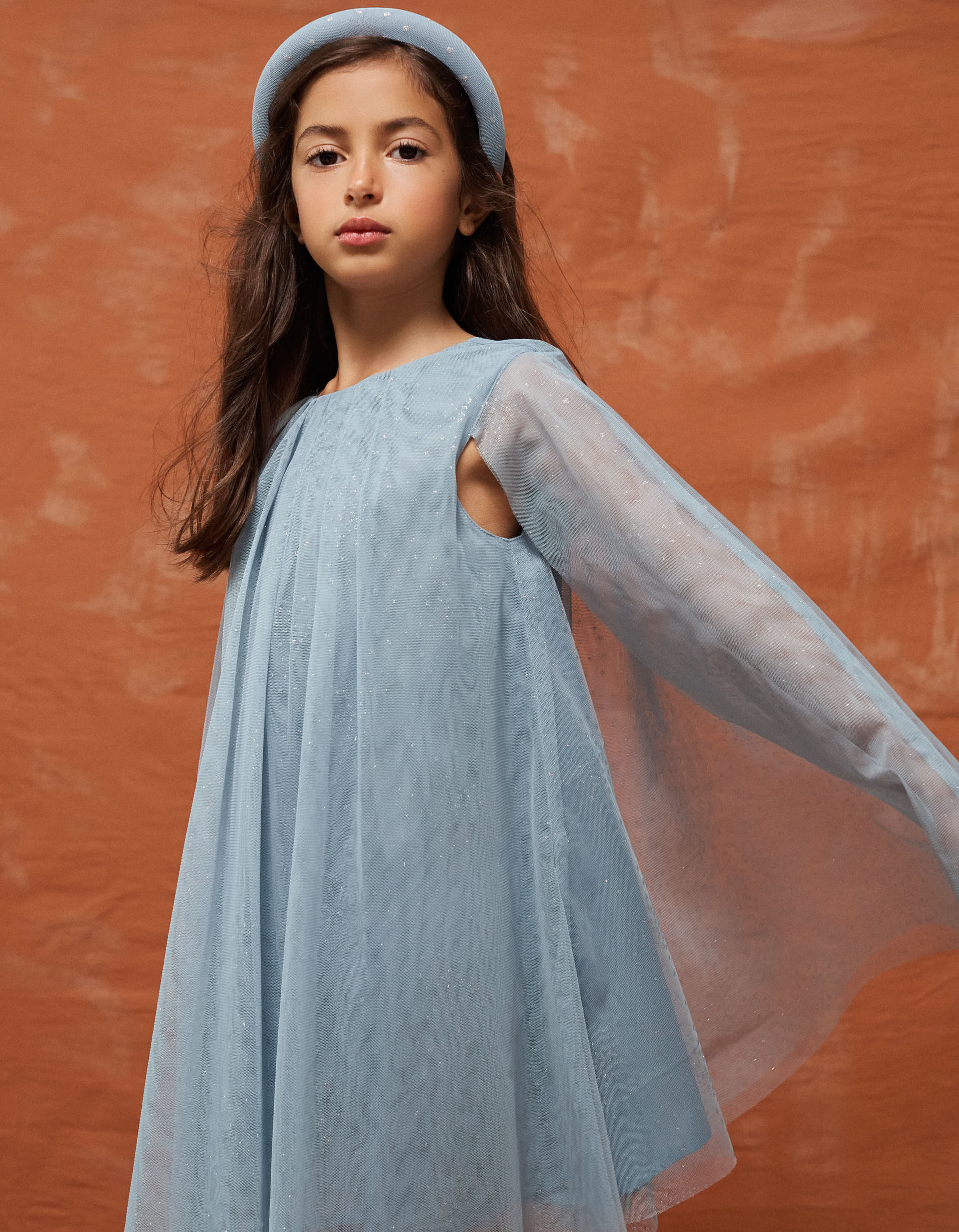 Sleeveless Tulle Dress With Cape Sleeves And Glitter thumbnail 1