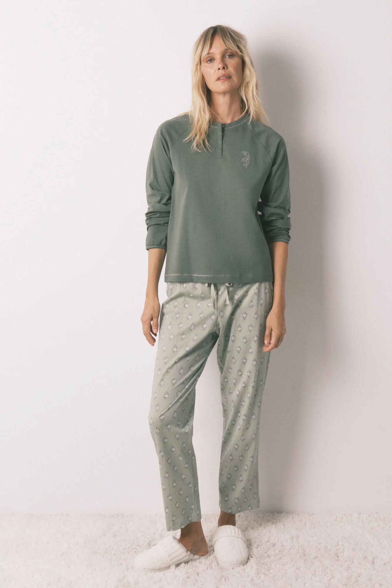 Pyjama Long Avec Pantalon Floral