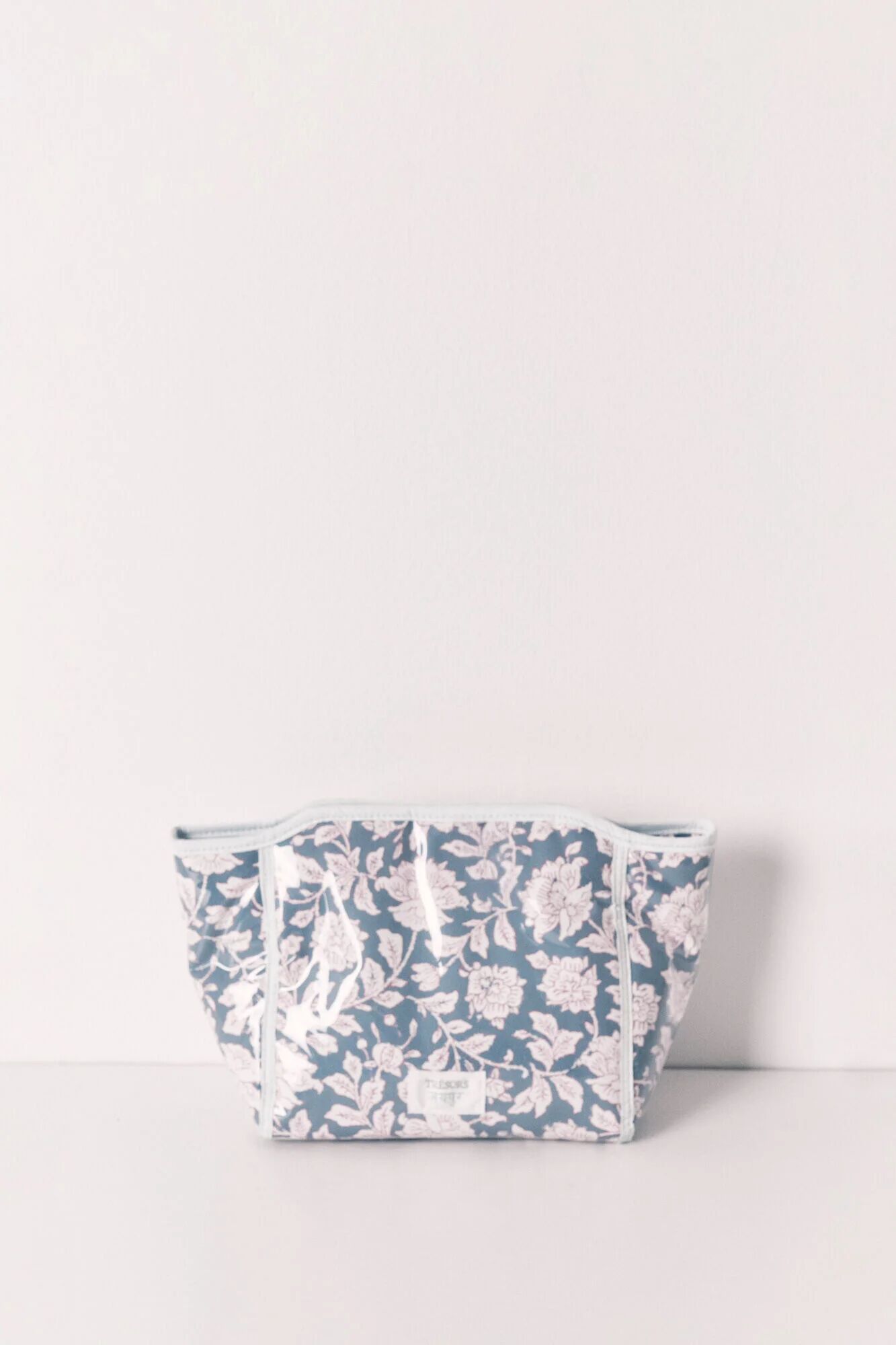 Trousse Moyenne À Imprimé Floral thumbnail 3