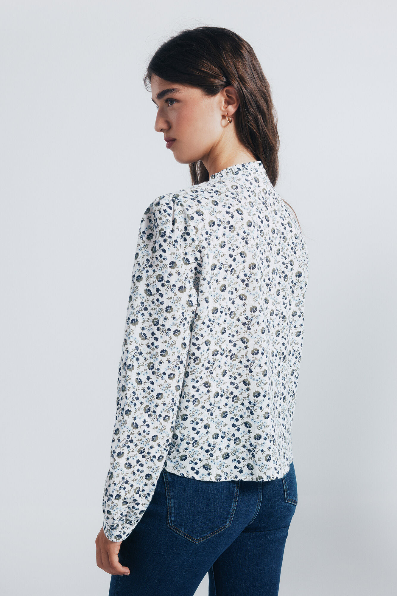 Chemise