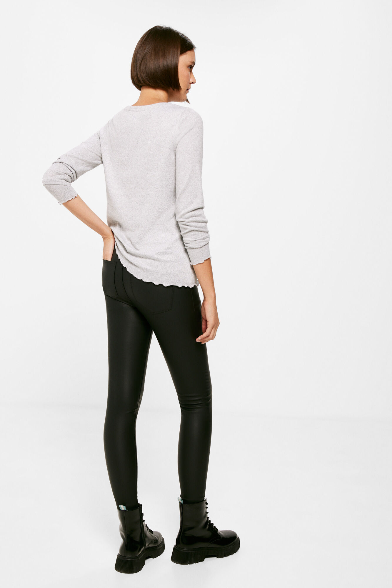 Pantalon Coated Push-up