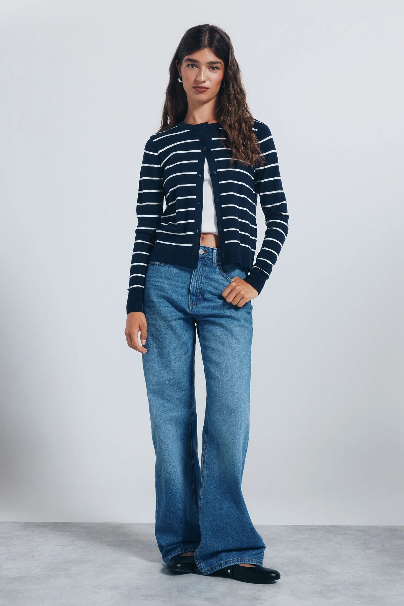 Cardigan Boutonné À Col Rond En Viscose thumbnail 3