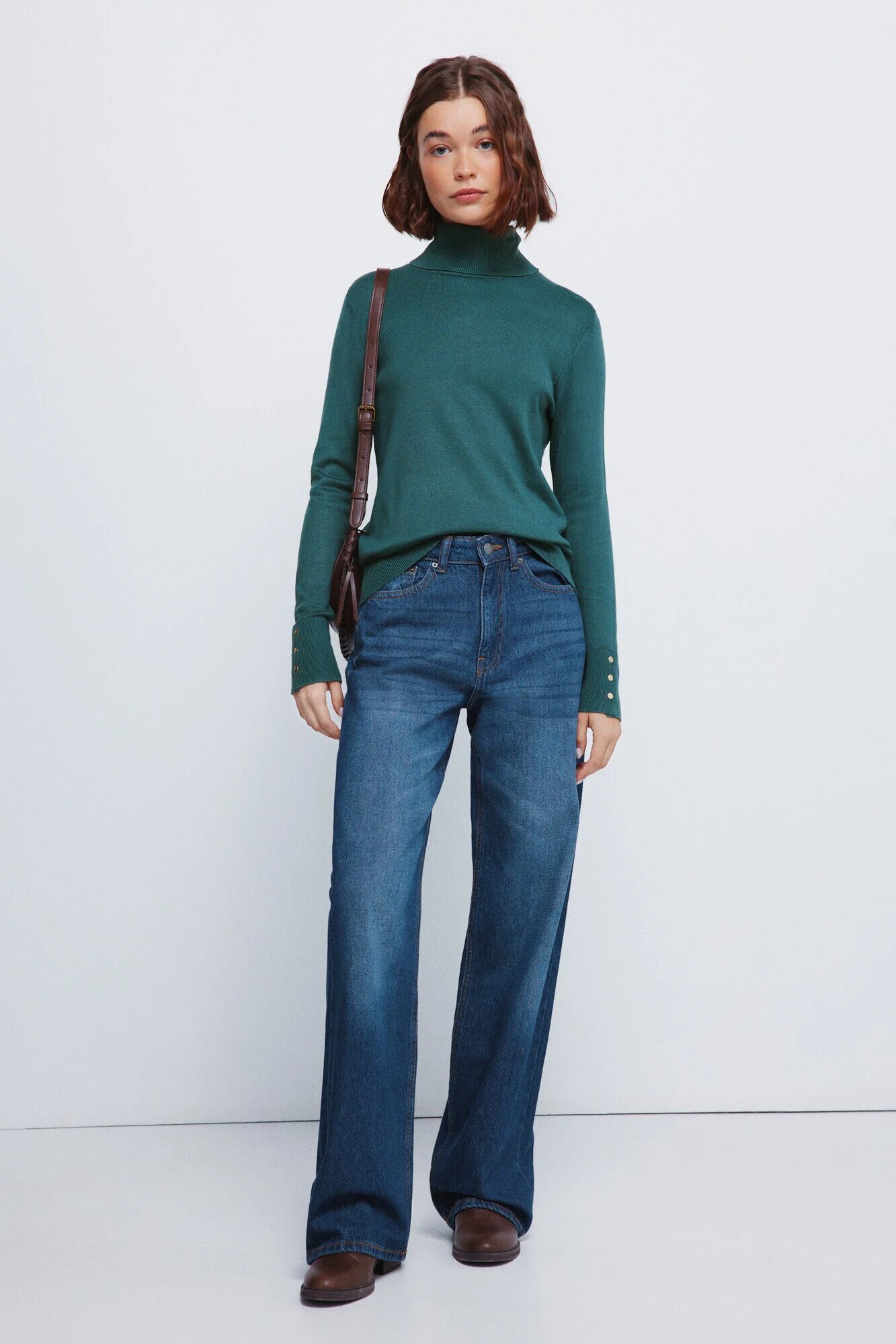 Pull À Col Montant Avec Boutons Et Poignets